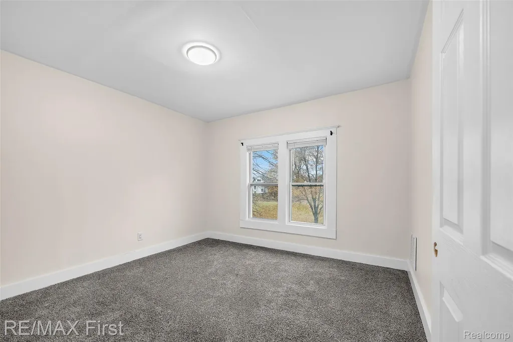 556 Leicester Court Detroit City MI 48202