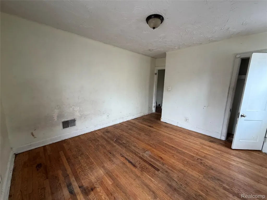 14901 Sorrento Street Detroit City MI 48227