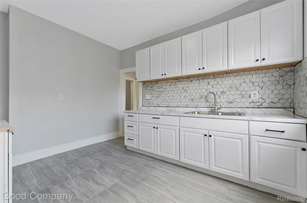 4003 Pingree Street Detroit City MI 48204