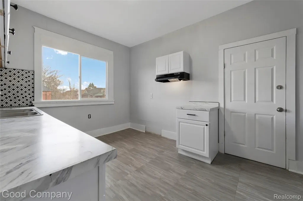 4003 Pingree Street Detroit City MI 48204