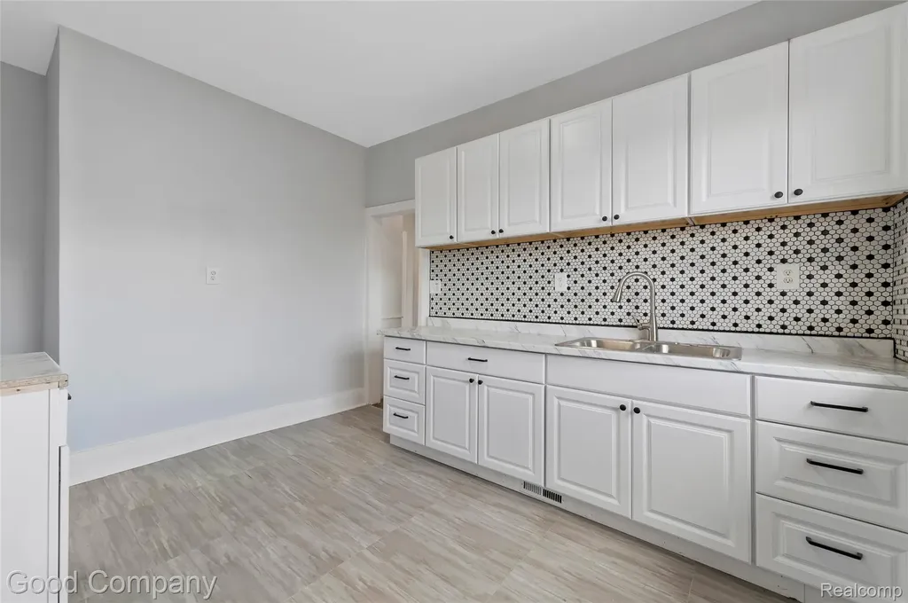 4003 Pingree Street Detroit City MI 48204