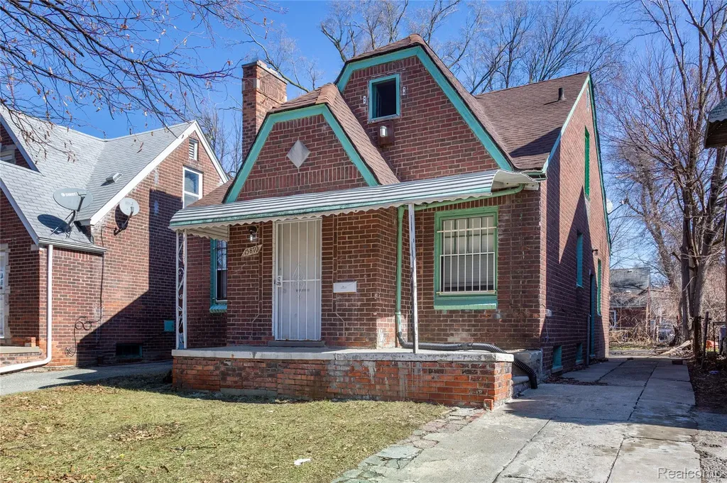 15870 Lesure Street Detroit City MI 48227