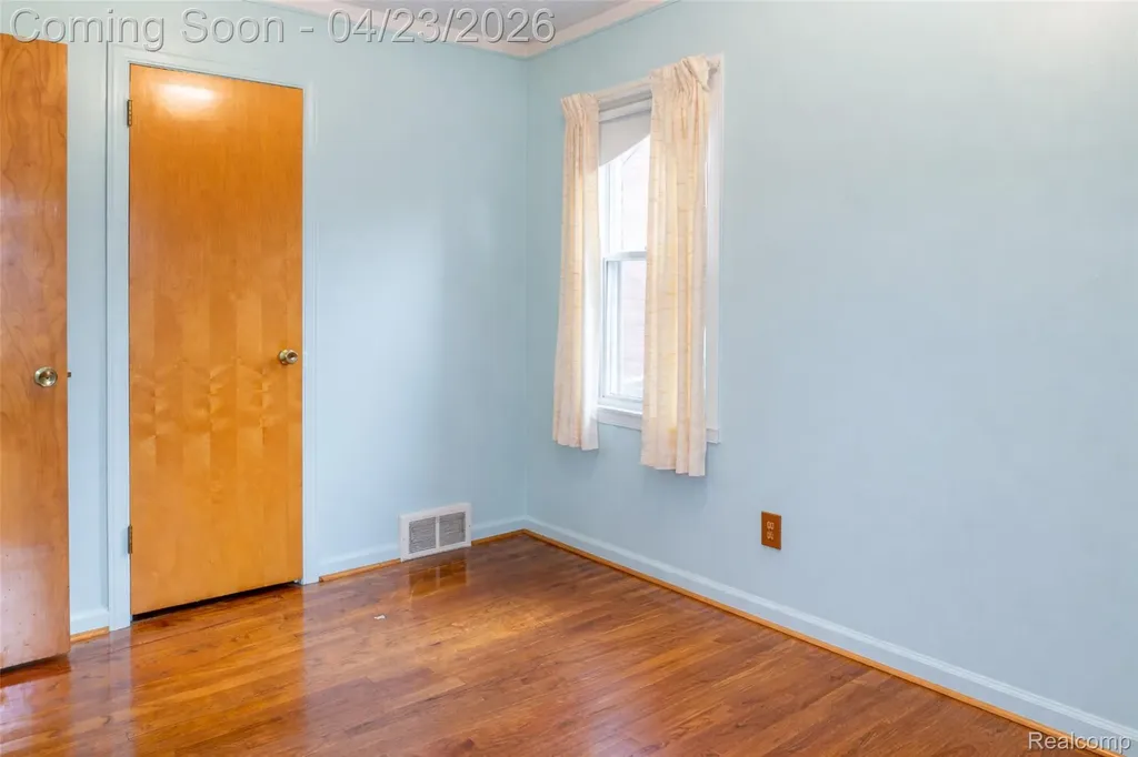 3539 Huron Street Dearborn City MI 48124