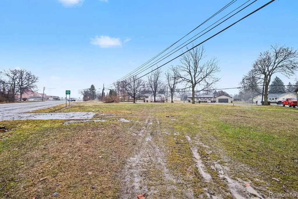 7320 E M 71 Vernon Village MI 48476