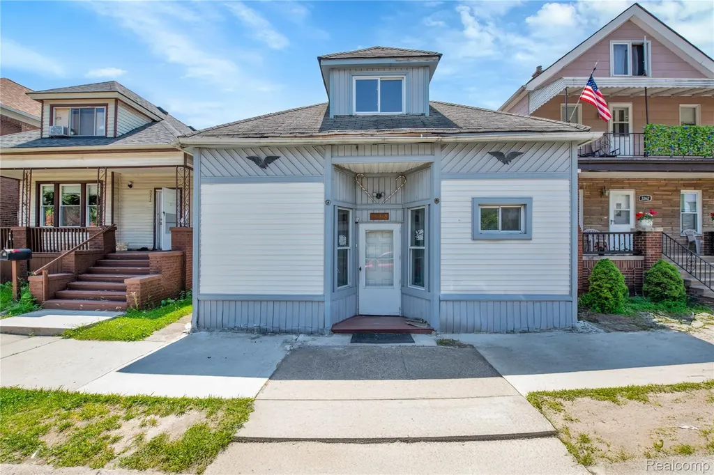 3368 Evaline Street Hamtramck City MI 48212