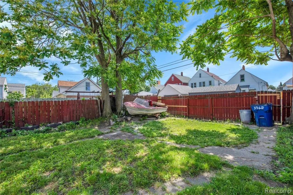 3368 Evaline Street Hamtramck City MI 48212