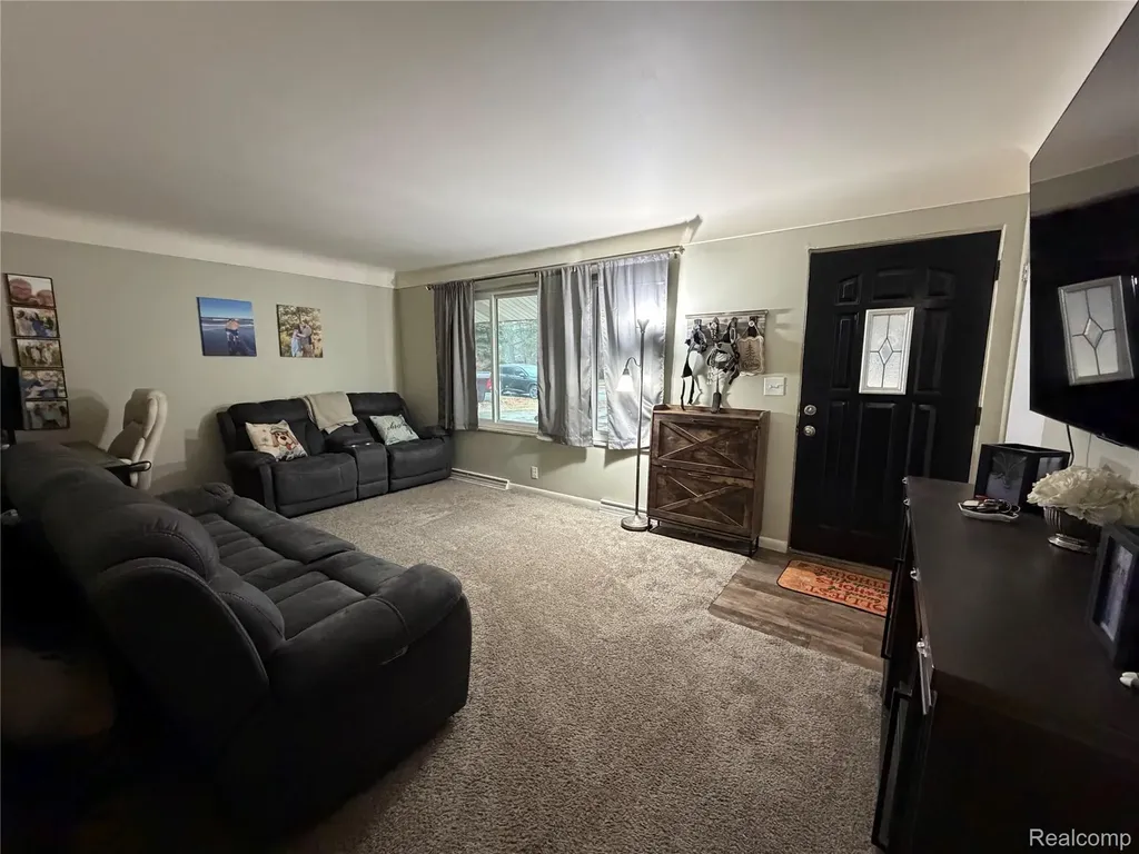 6644 Dorwood Road Bridgeport Charter Township MI 48601