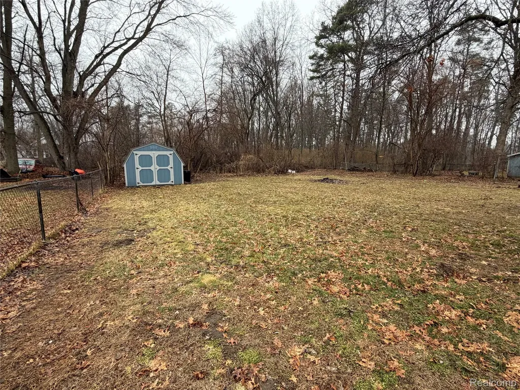6644 Dorwood Road Bridgeport Charter Township MI 48601