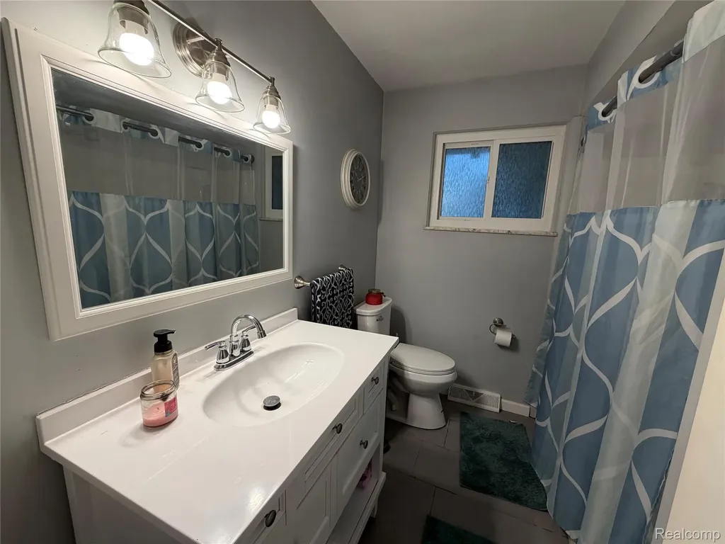 6644 Dorwood Road Bridgeport Charter Township MI 48601