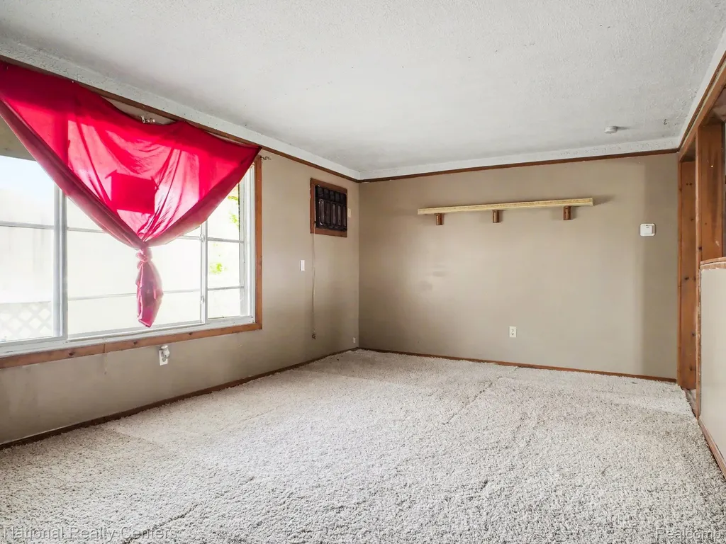 14243 Seymour Road Montrose Charter Township MI 48457