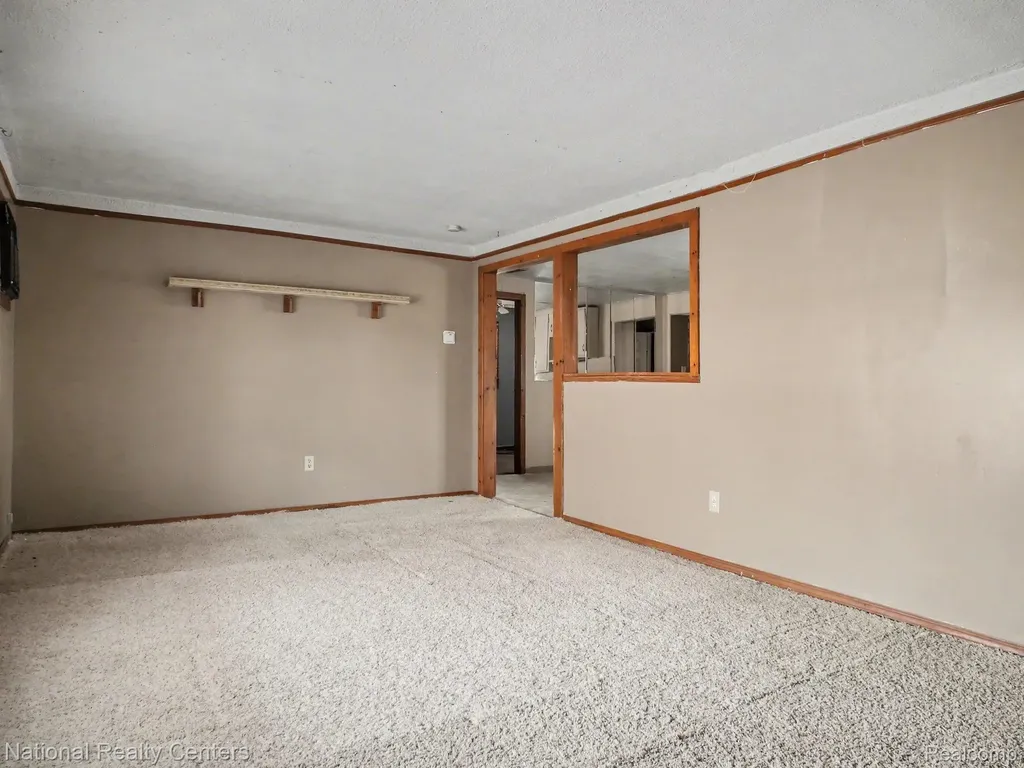 14243 Seymour Road Montrose Charter Township MI 48457