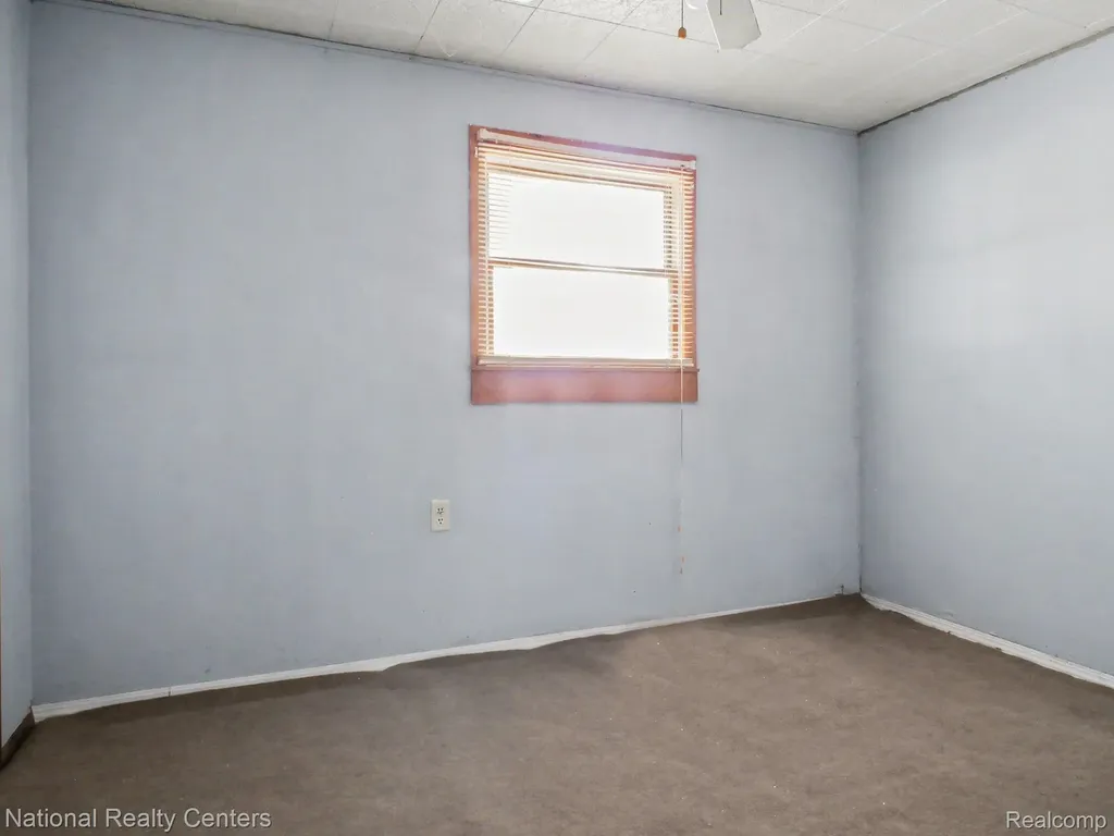 14243 Seymour Road Montrose Charter Township MI 48457