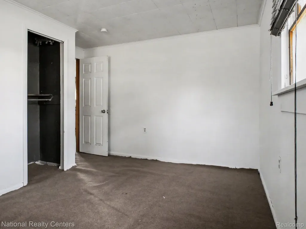14243 Seymour Road Montrose Charter Township MI 48457