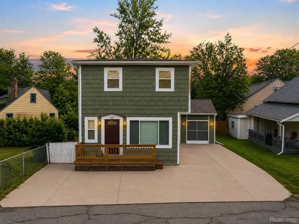 408 Conley Street Algonac City MI 48001