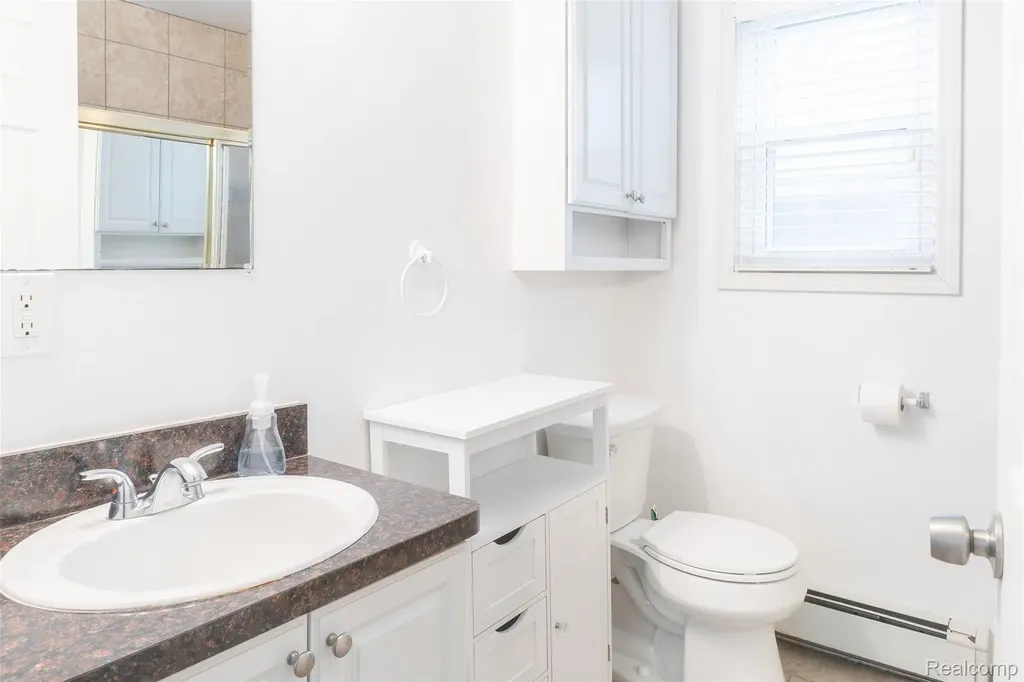 408 Conley Street Algonac City MI 48001