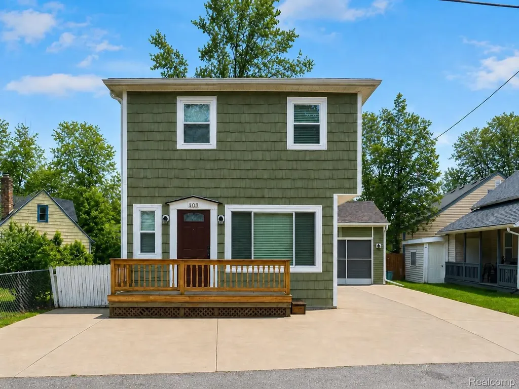 408 Conley Street Algonac City MI 48001