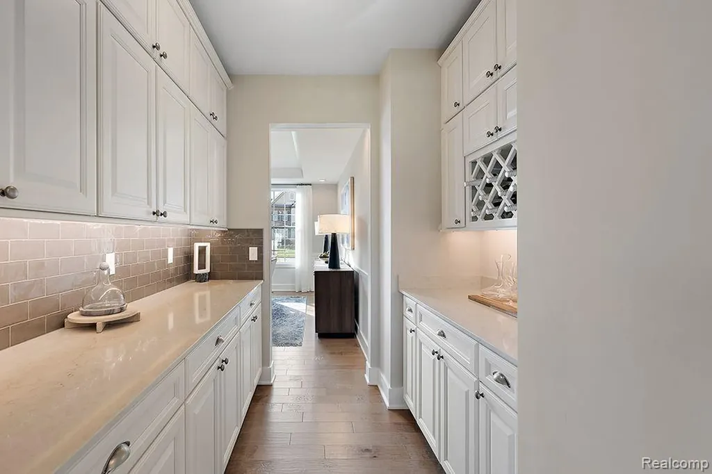4747 Curtis Road Superior Charter Township MI 48105