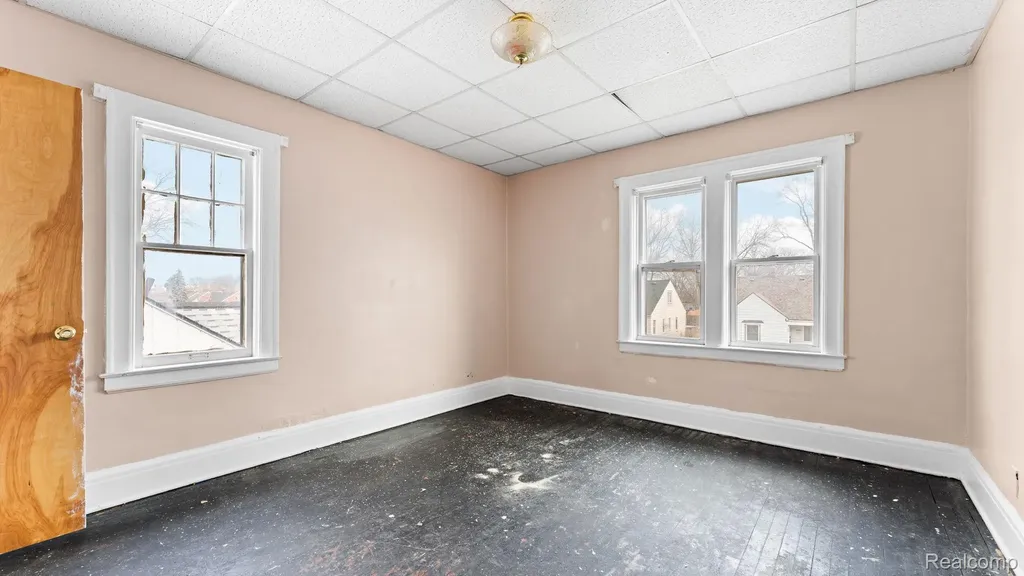 19471 Dwyer Street Detroit City MI 48234
