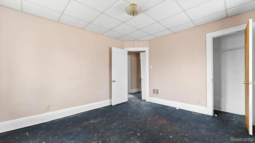 19471 Dwyer Street Detroit City MI 48234
