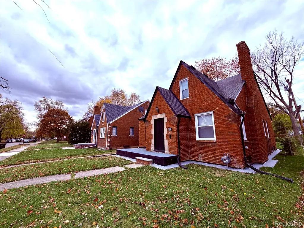 10029 Balfour Road Detroit City MI 48224
