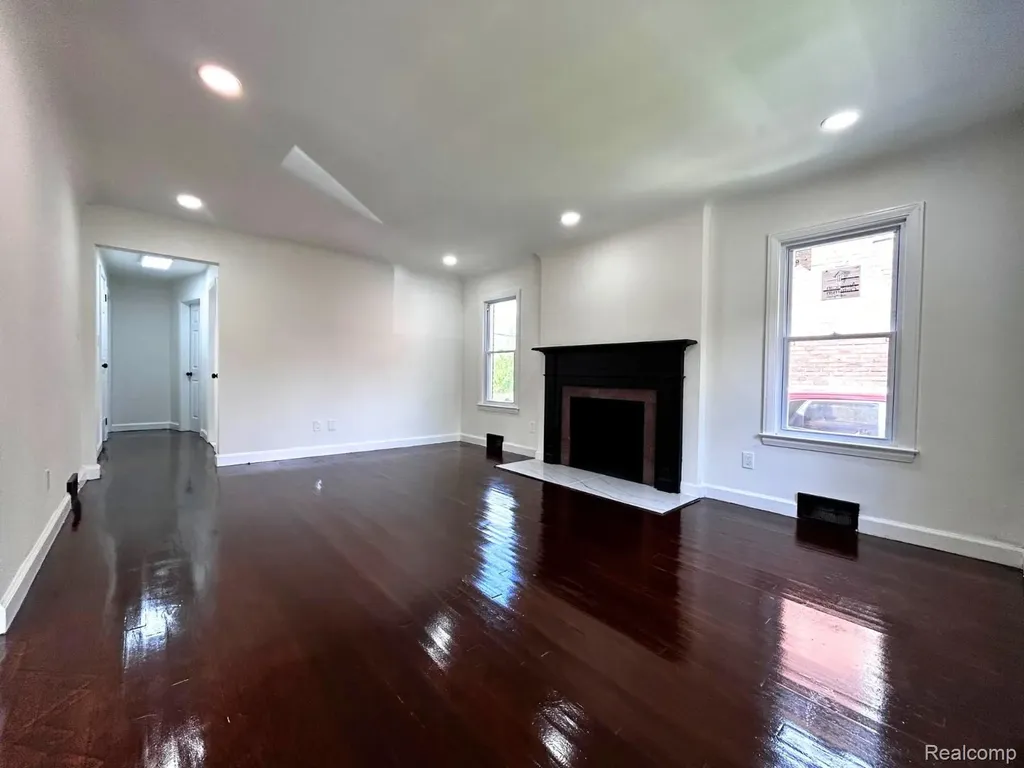 10029 Balfour Road Detroit City MI 48224