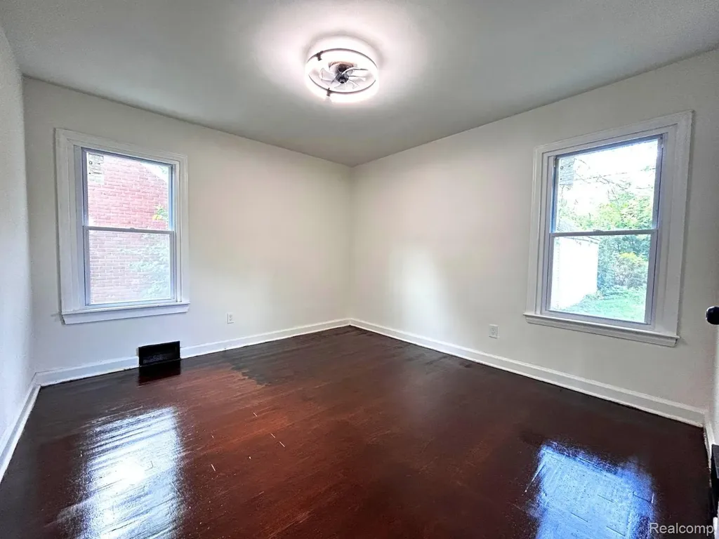 10029 Balfour Road Detroit City MI 48224