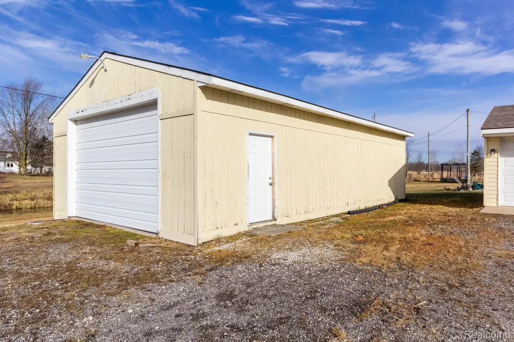 9002 Arnold Road Ira Township MI 48023