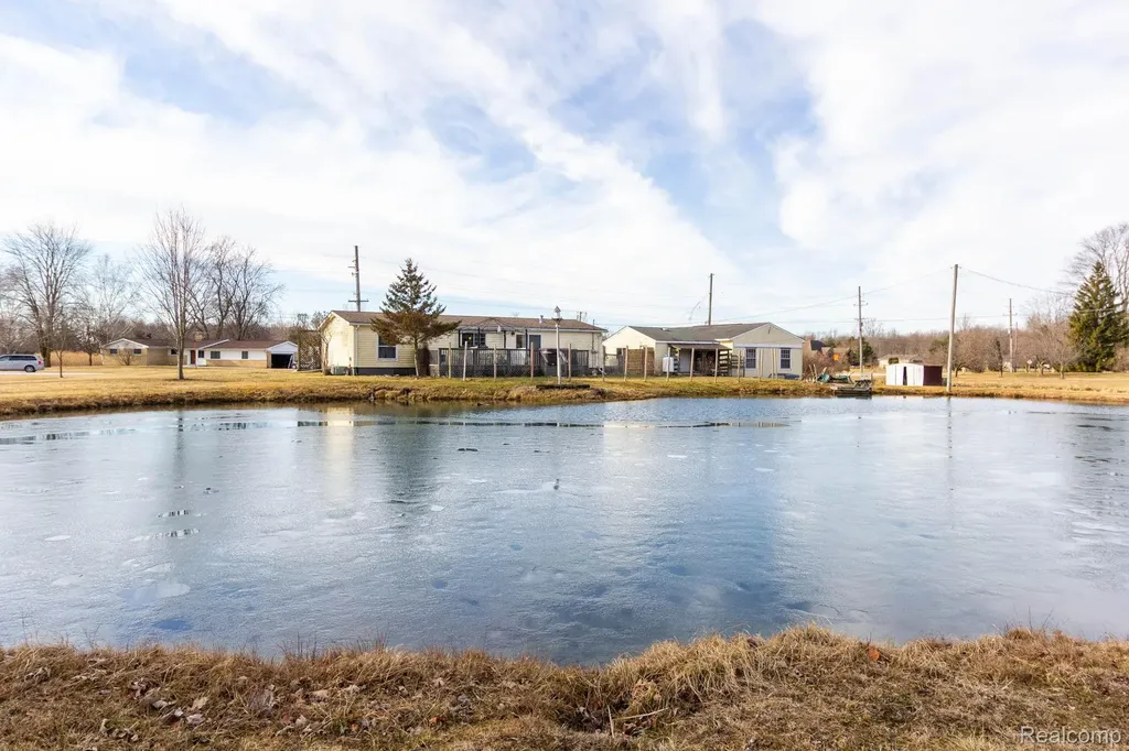9002 Arnold Road Ira Township MI 48023