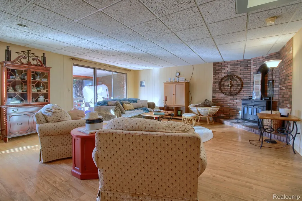 9780 Cambridge Court Cambridge Court Green Oak Township MI 48178