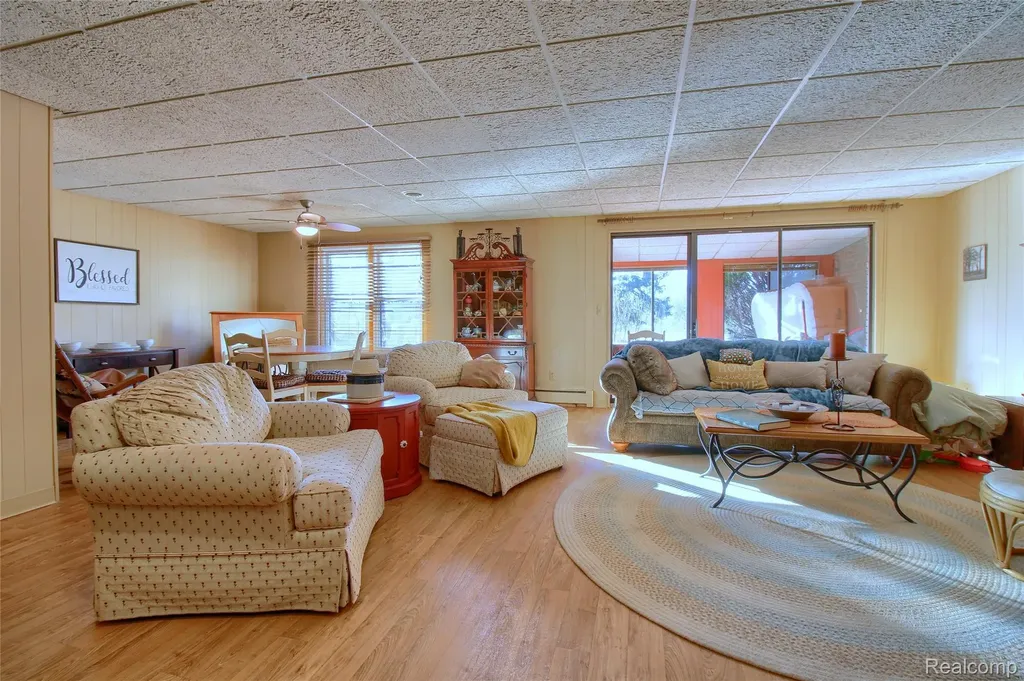 9780 Cambridge Court Cambridge Court Green Oak Township MI 48178