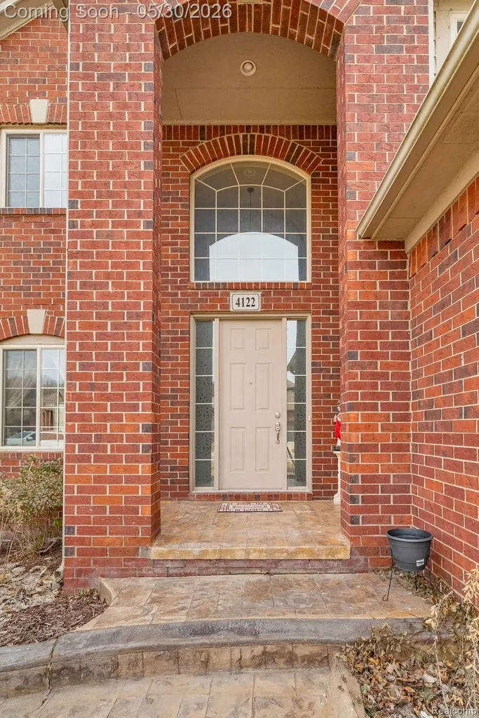 4122 Hawks Nest Road Shelby Charter Township MI 48317