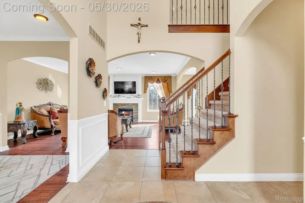 4122 Hawks Nest Road Shelby Charter Township MI 48317