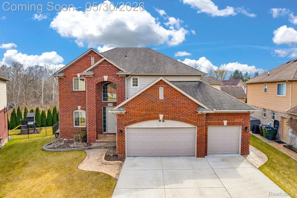 4122 Hawks Nest Road Shelby Charter Township MI 48317