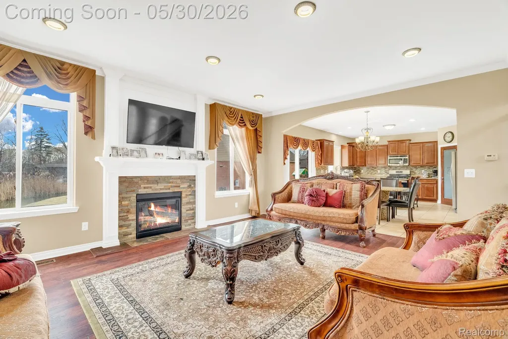 4122 Hawks Nest Road Shelby Charter Township MI 48317