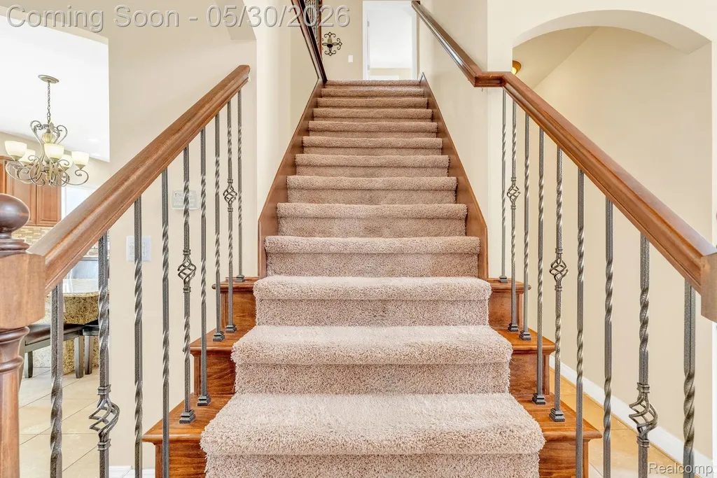 4122 Hawks Nest Road Shelby Charter Township MI 48317