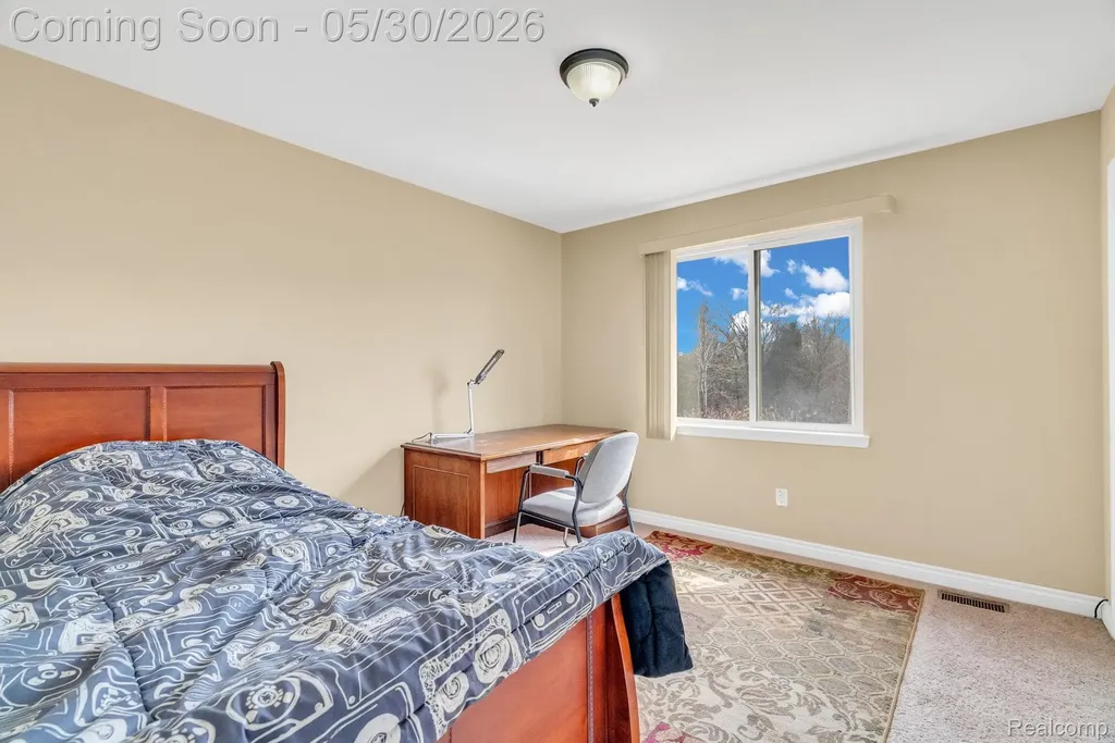 4122 Hawks Nest Road Shelby Charter Township MI 48317