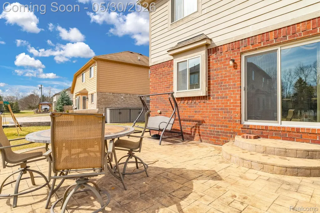 4122 Hawks Nest Road Shelby Charter Township MI 48317