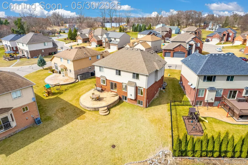 4122 Hawks Nest Road Shelby Charter Township MI 48317