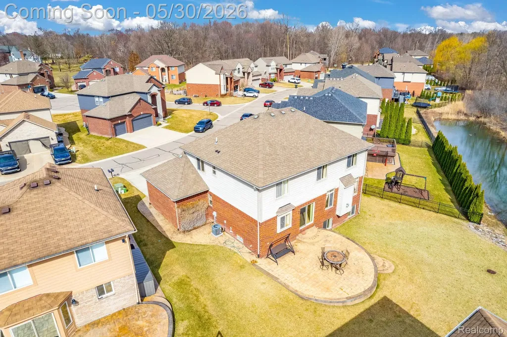 4122 Hawks Nest Road Shelby Charter Township MI 48317