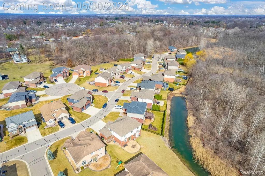 4122 Hawks Nest Road Shelby Charter Township MI 48317