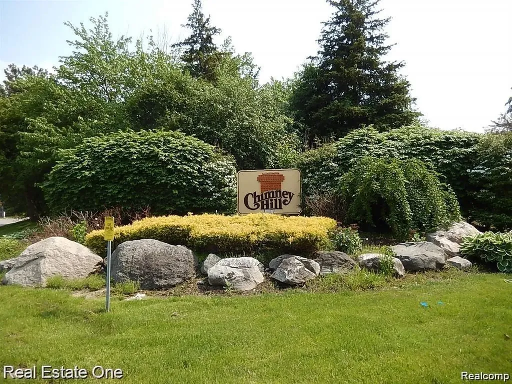 6617 Chimney Sweep West Bloomfield Charter Township MI 48322