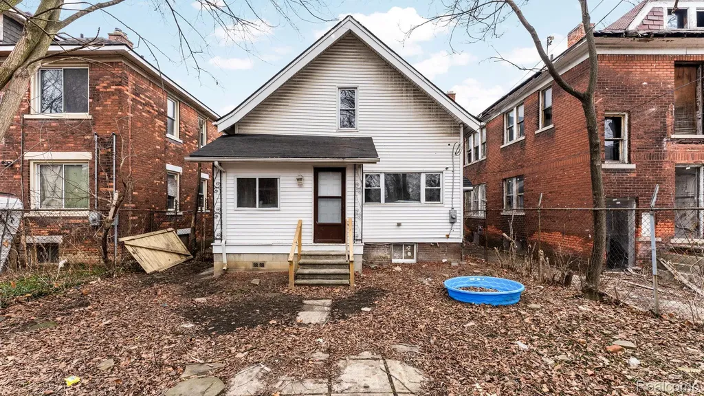 3317 Clairmount Street Detroit City MI 48206