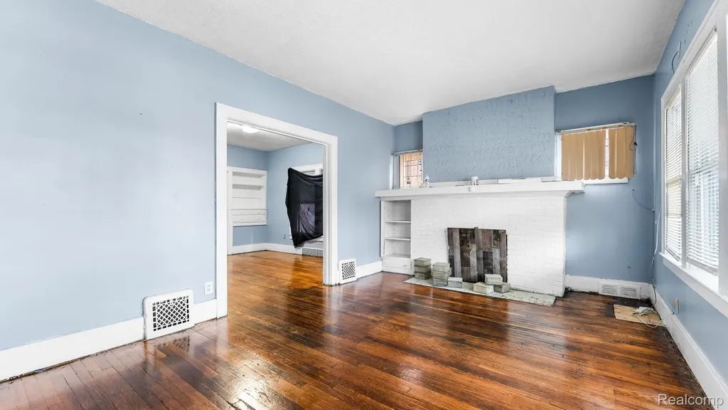 3317 Clairmount Street Detroit City MI 48206