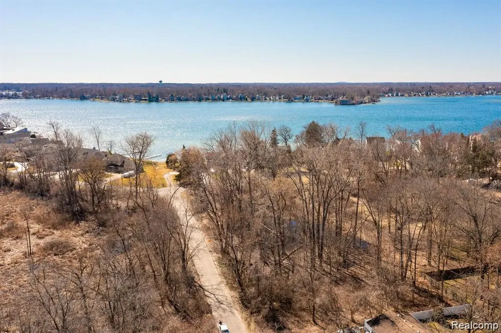 0000 Marylestone Drive West Bloomfield Charter Township MI 48324