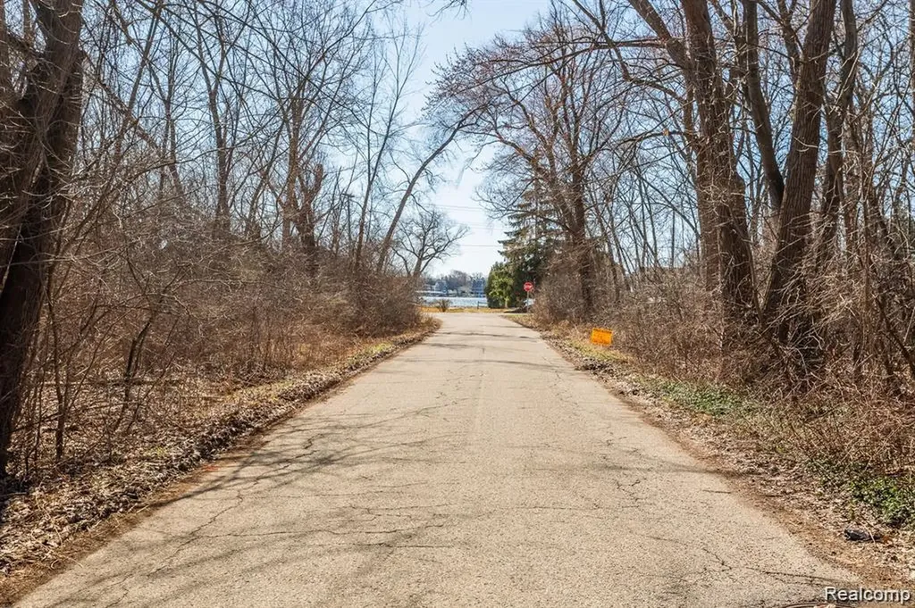 0000 Marylestone Drive West Bloomfield Charter Township MI 48324