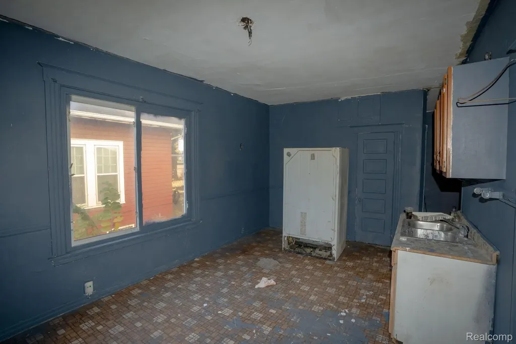3673 Seyburn Street Detroit City MI 48214