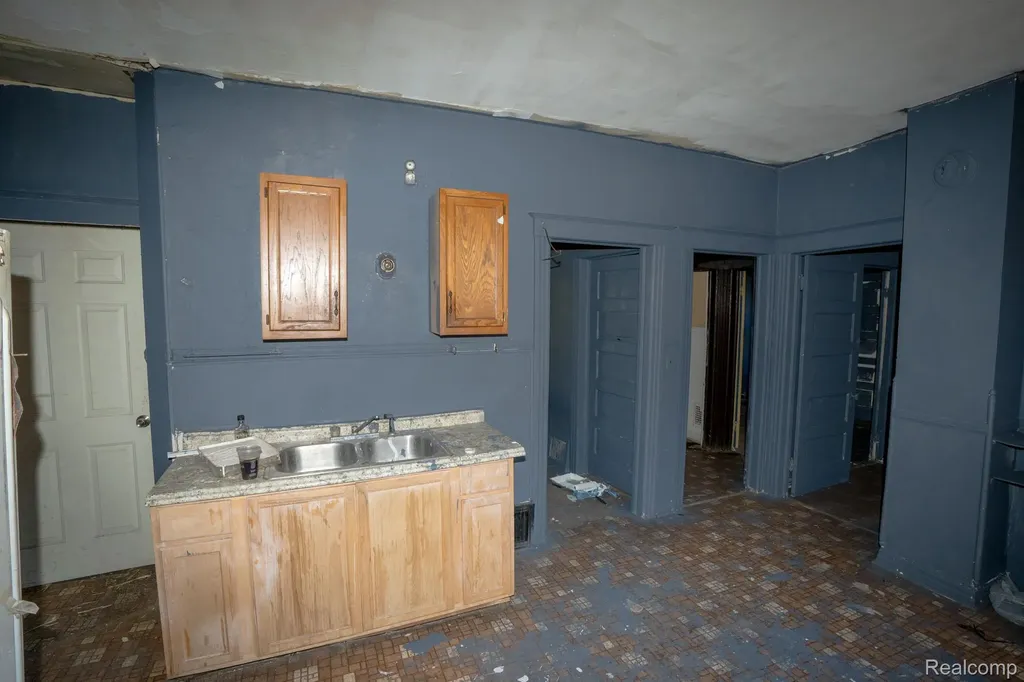 3673 Seyburn Street Detroit City MI 48214