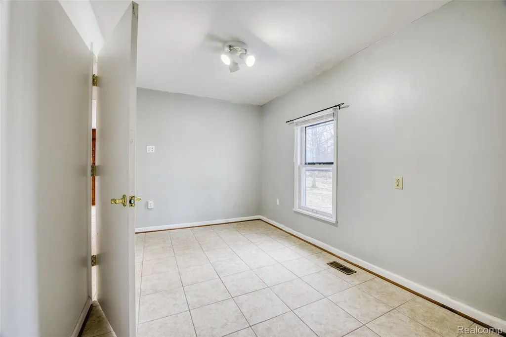 23675 Novi Road Novi City MI 48375