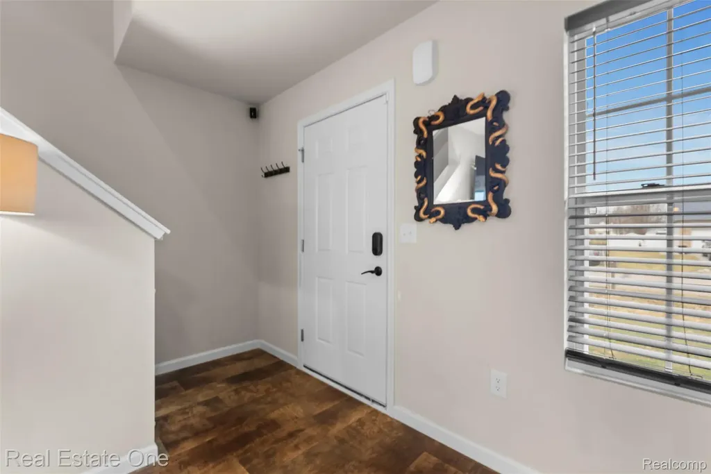 2273 Apple Tree Drive Burton City MI 48519