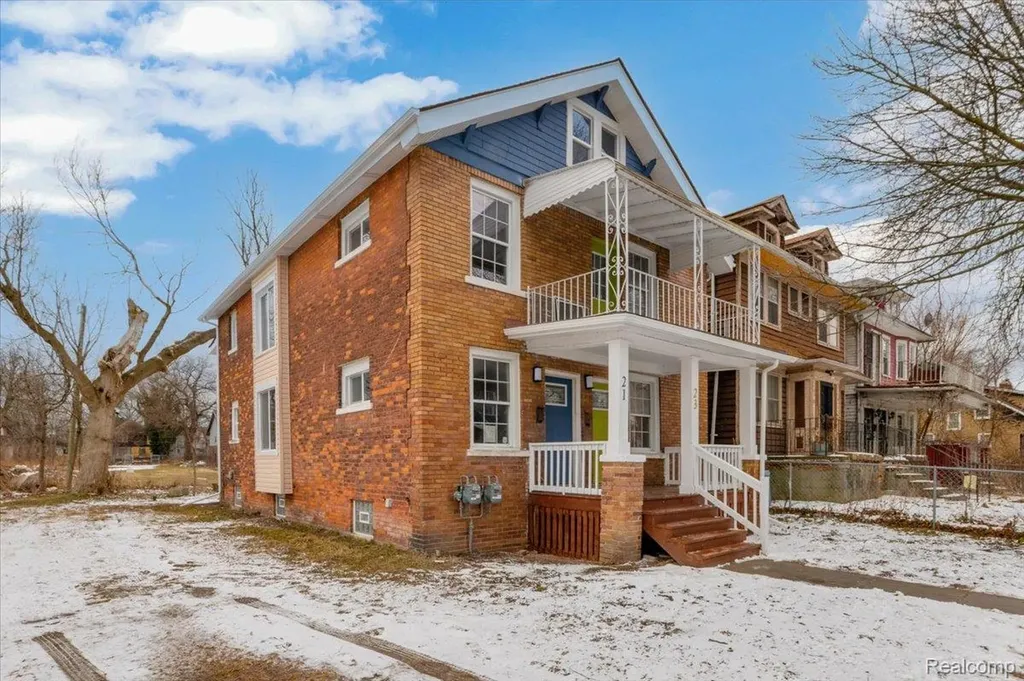 21 North Street Highland Park City MI 48203